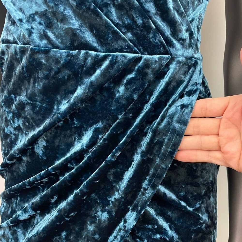 New Look Velvet Faux Wrap Dress Sz 8 Strappy Party Holiday Sexy - Picture 11 of 14